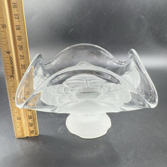 Viking Art Glass Epic Leaf Compote in Crystal Satin Frosted Clear Dish Bowl VTG - Picture 4 of 13